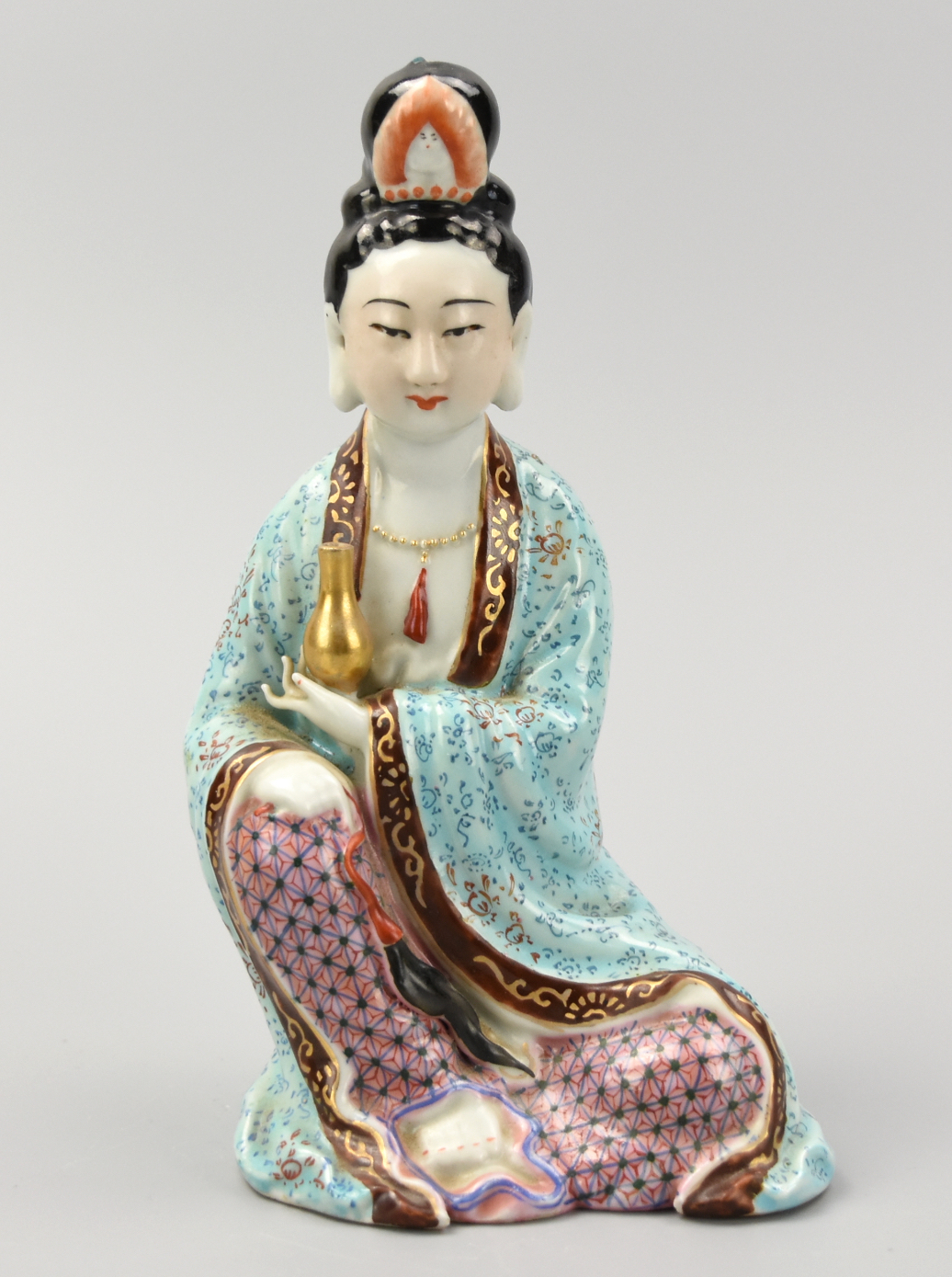 CHINESE SEATED GUANYIN W/ GILDED