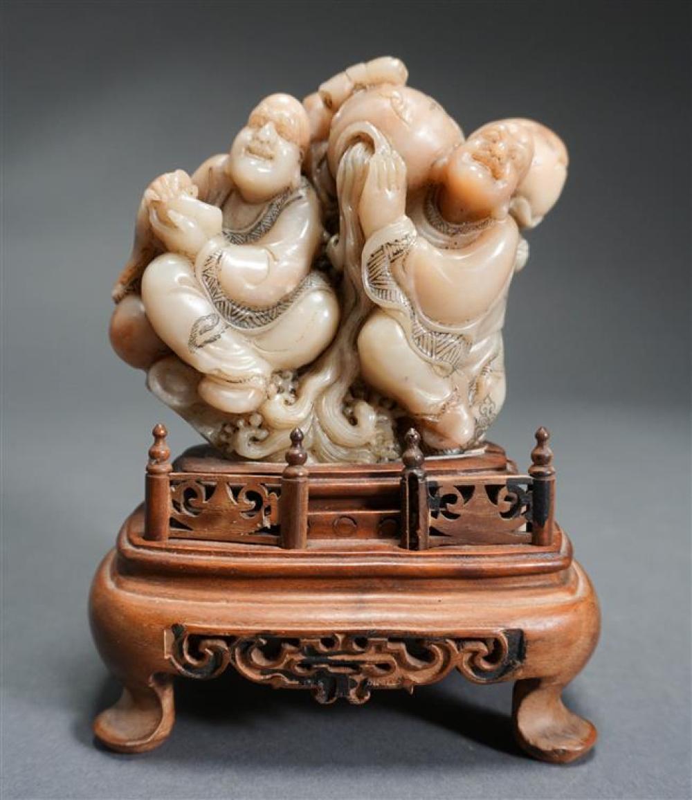CHINESE SHOUSHAN STONE CARVING OF