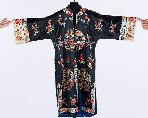 CHINESE SILK EMBROIDERED ROBE, 20TH