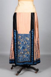 CHINESE SILK-EMBROIDERED SILK