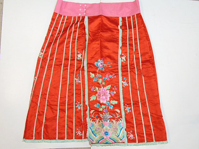 CHINESE SILK EMBROIDERED SKIRT, RED