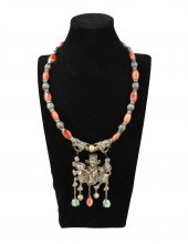 CHINESE SILVER NECKLACE W/ AGA