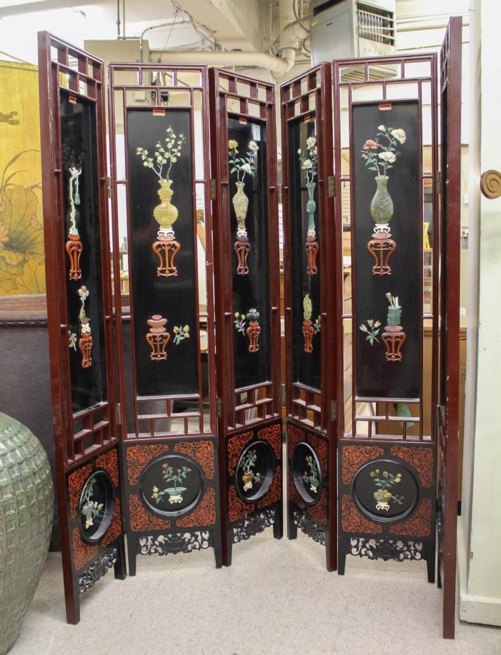 CHINESE SIX-PANEL FLOOR