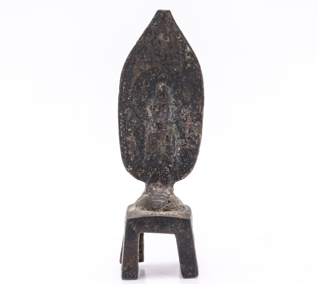 CHINESE SMALL BRONZE VOTIVE STELE
