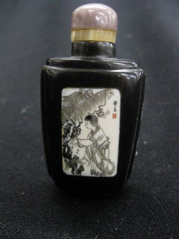 Chinese Snuff Bottle carved horn