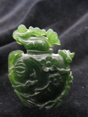 Chinese Snuff Bottle carved spinach