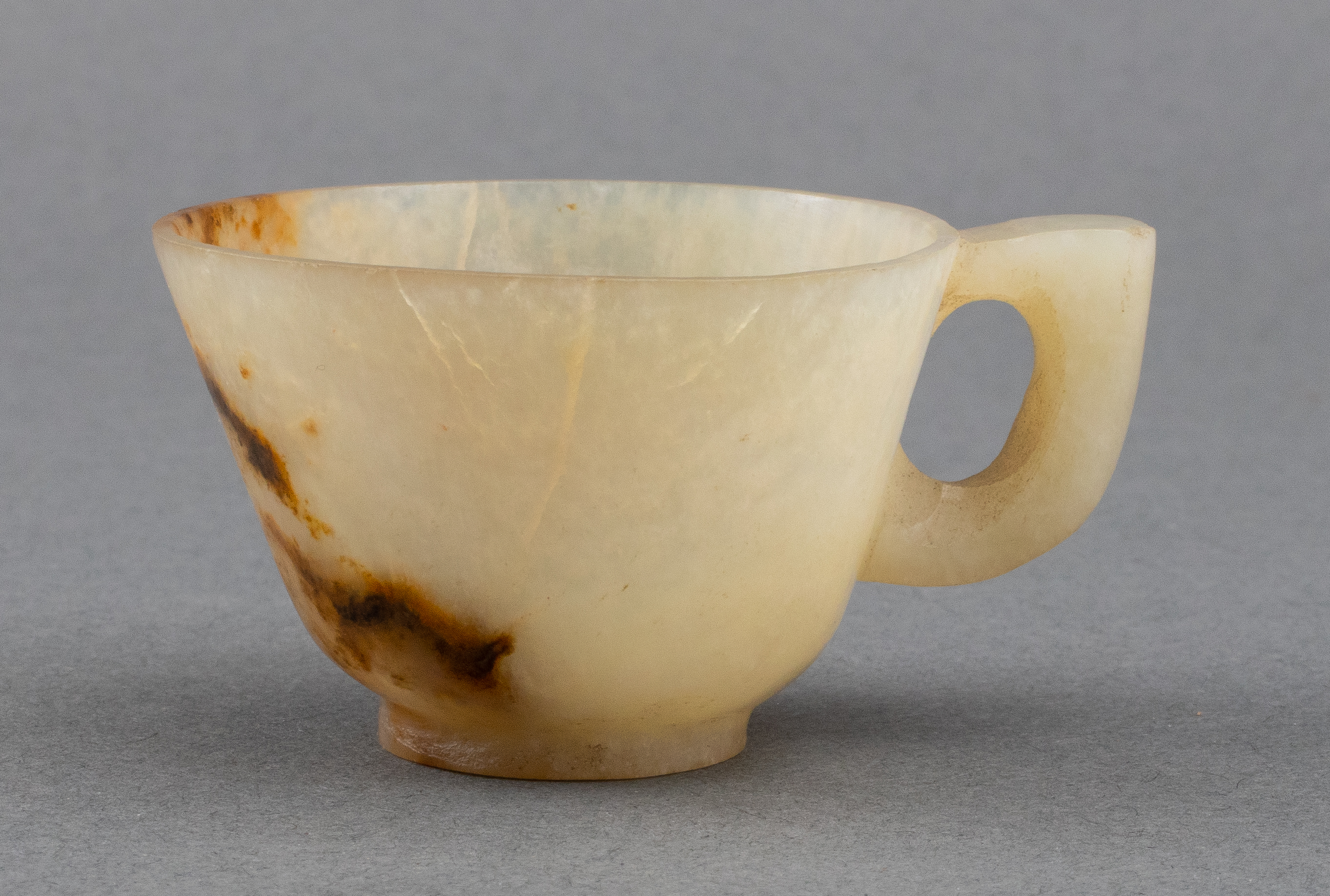 CHINESE SOAPSTONE DIMINUTIVE CUP