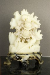 CHINESE SOAPSTONE FLORAL CARVI