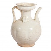 CHINESE SONG DYNASTY LOBED CER