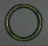 CHINESE SPINACH JADE BANGLE Ch