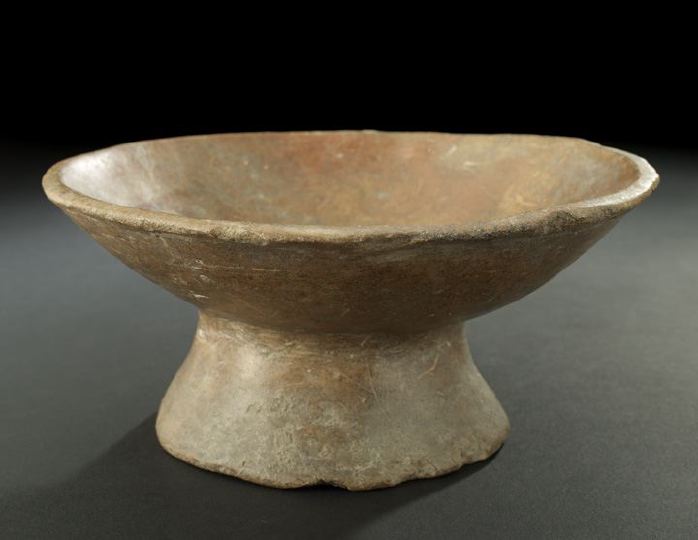 Chinese Stoneware Footed Libation