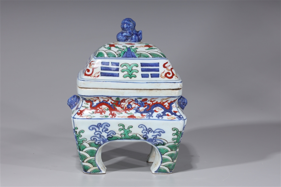 Chinese stoneware footed trinket
