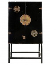 CHINESE-STYLE BLACK LACQUERED