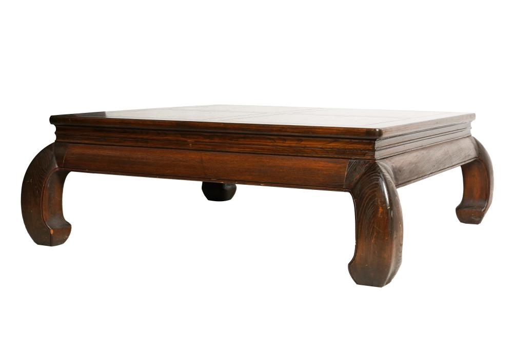 CHINESE-STYLE LACQUERED WOOD LOW