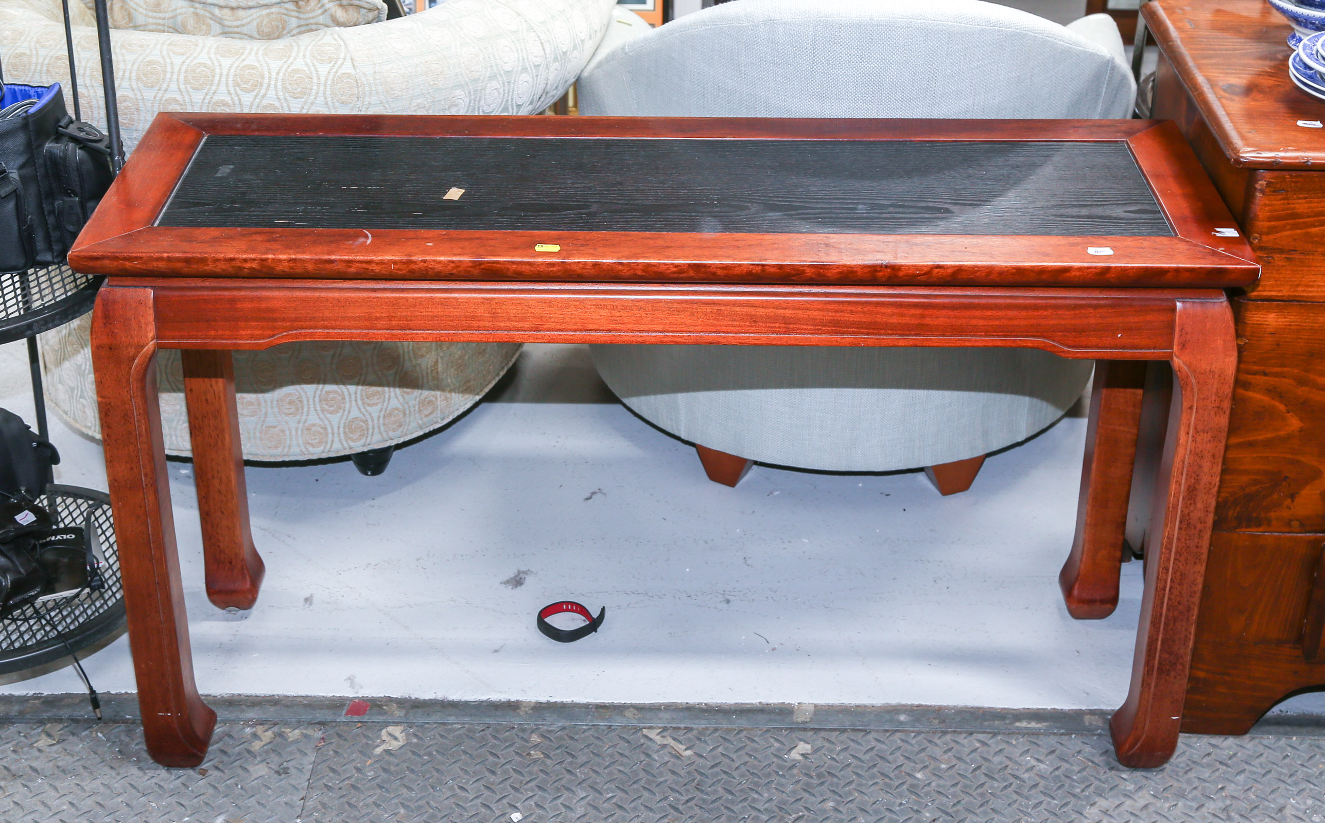 CHINESE STYLE TEAK SOFA TABLE