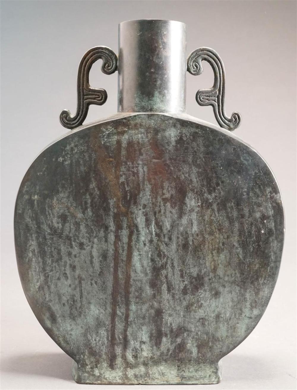 CHINESE STYLE VERDIGRISED BRONZE