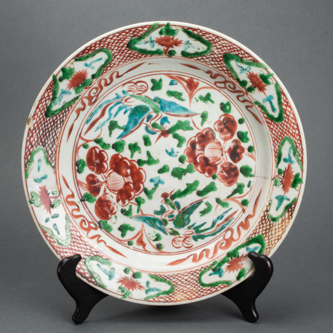 CHINESE SWATOW POLYCHROMED DISH