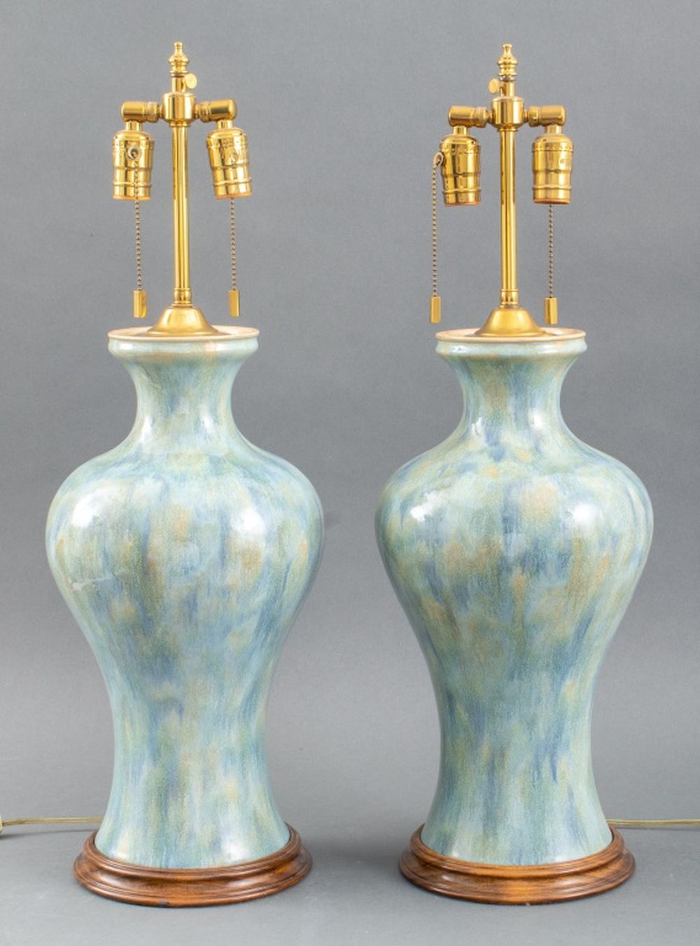 CHINESE TASTE POLYCHROMED GLAZED