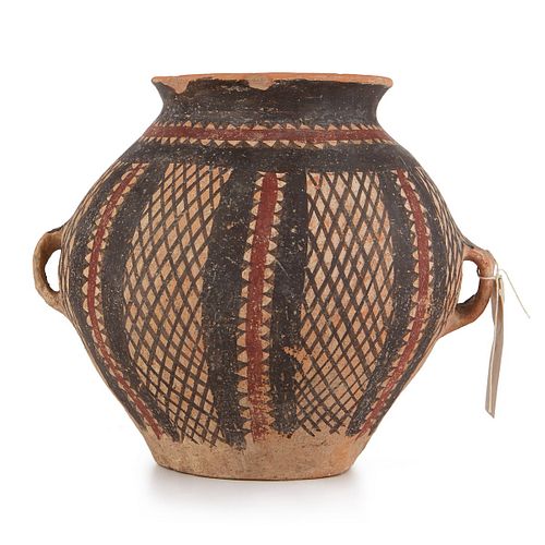 CHINESE TERRACOTTA NEOLITHIC POT W/
