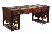 CHINESE THREE-PIECE PARTNERS D