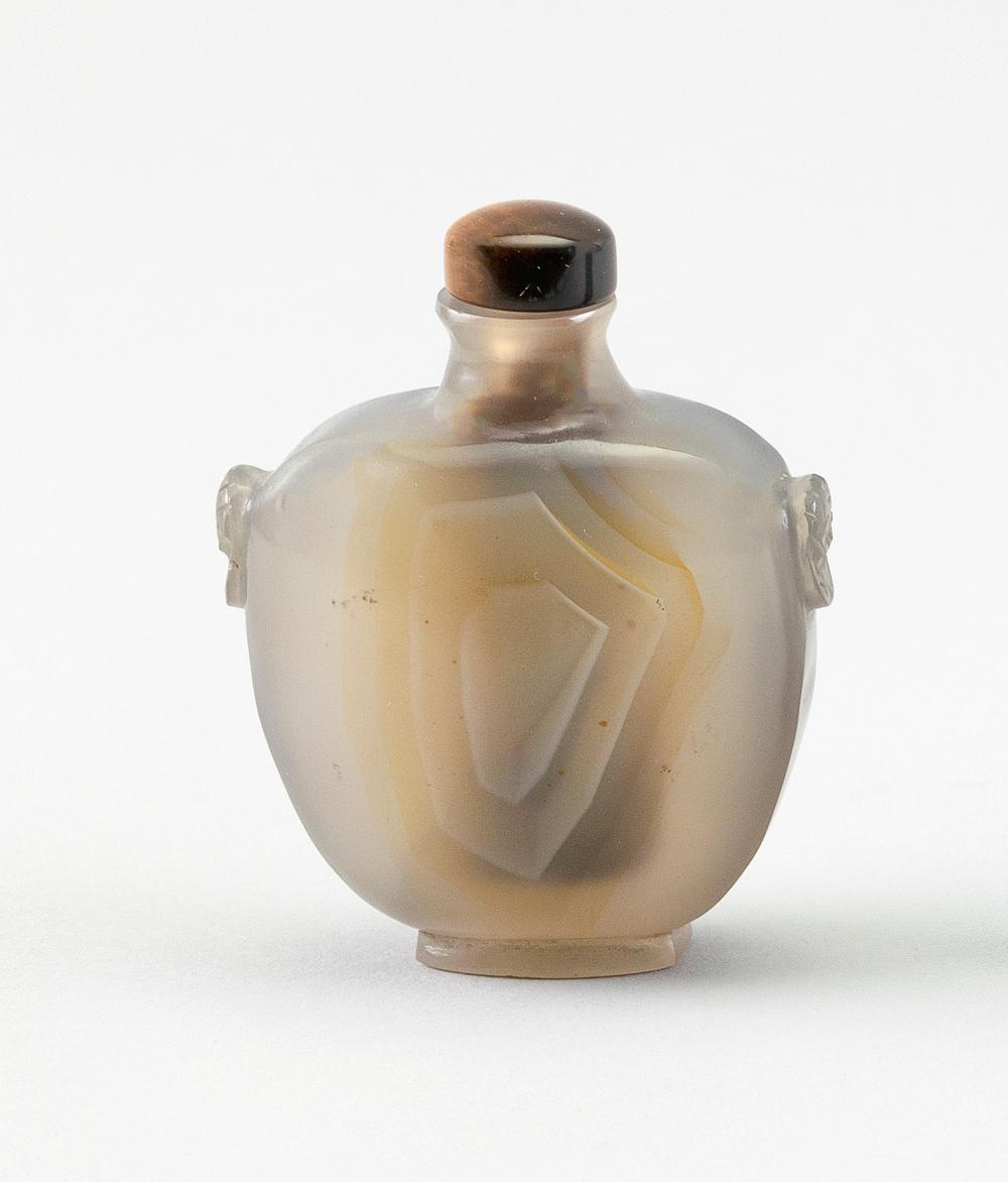CHINESE THUMBPRINT AGATE SNUFF