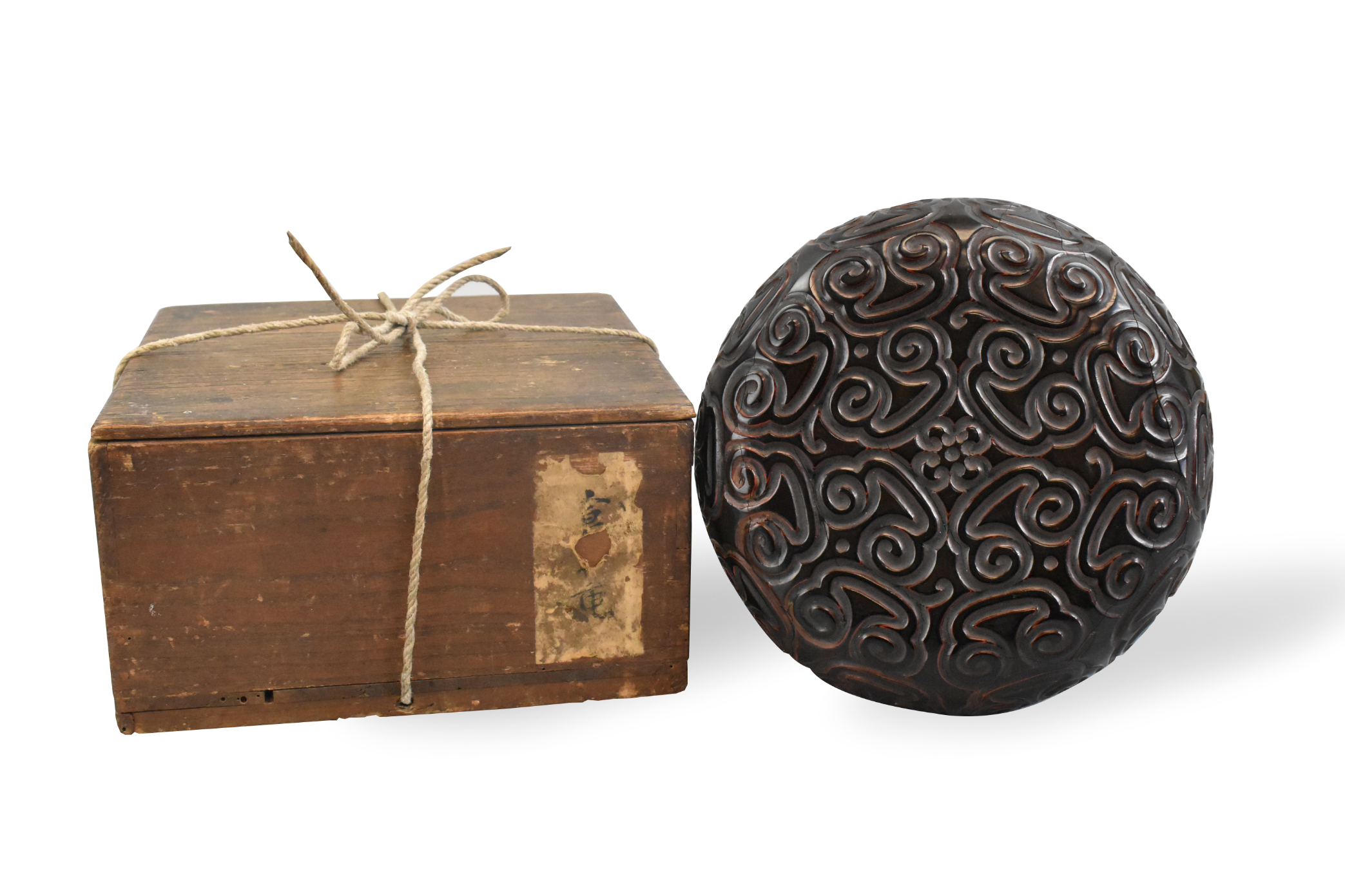 CHINESE TIXI CINNABAR LACQUER