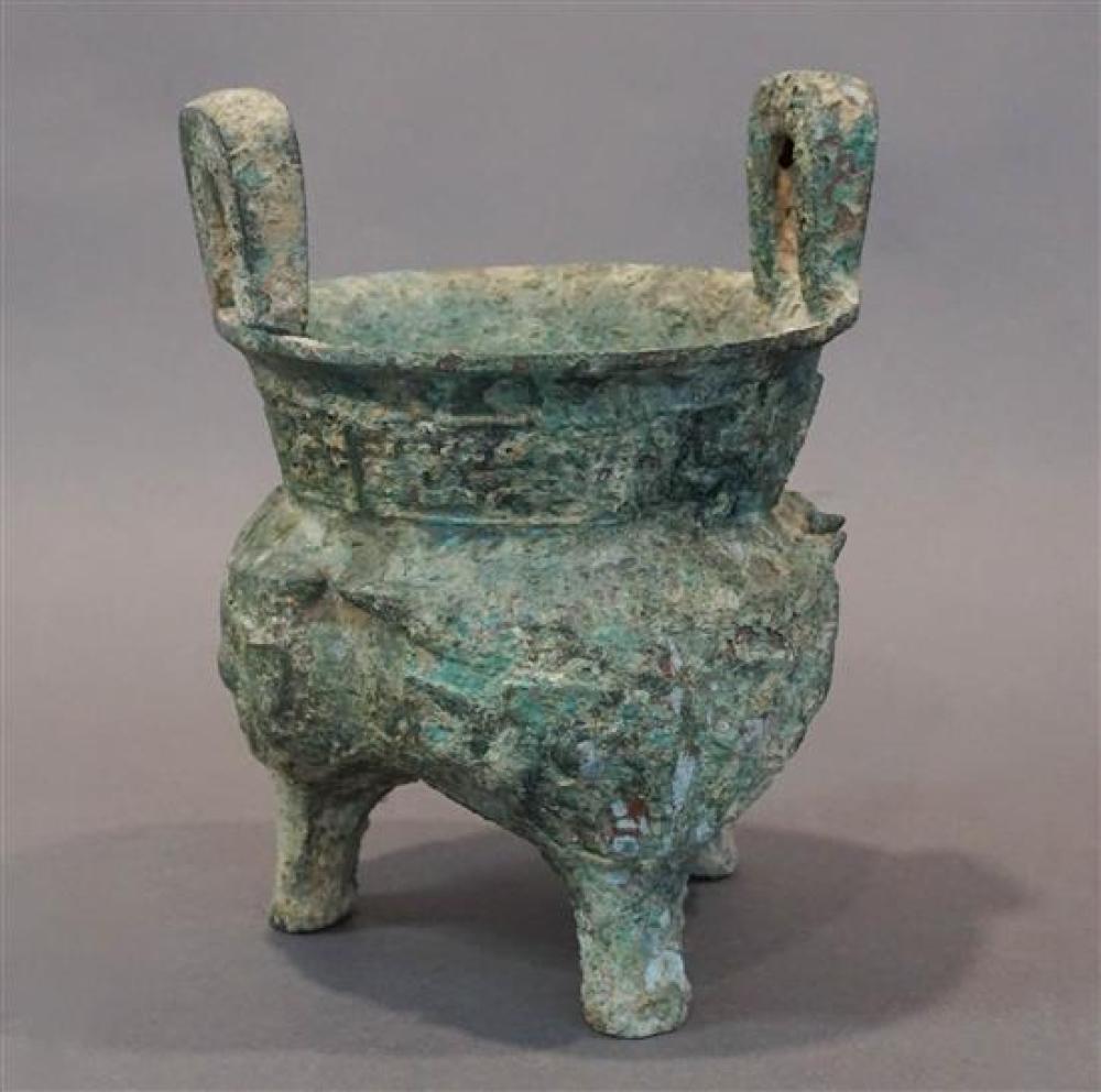 CHINESE TURQUOISE ENCRUSTED
