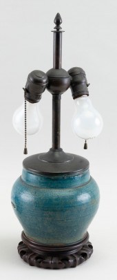 CHINESE TURQUOISE GLAZE EARTHE