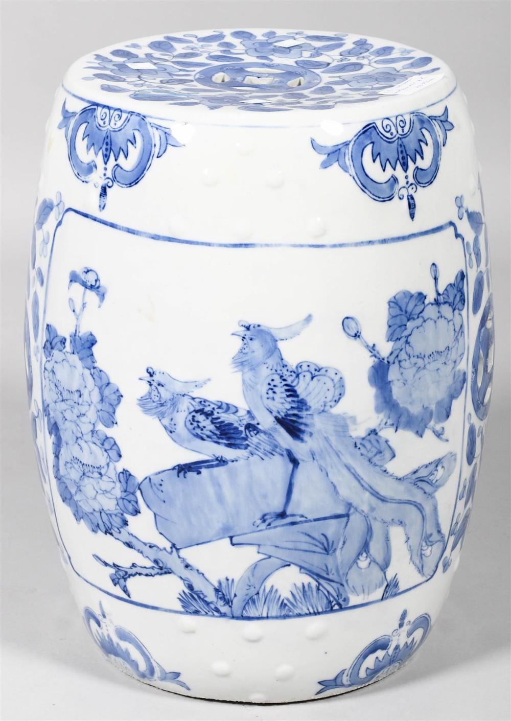 CHINESE UNDERGLAZE BLUE AND WHITE