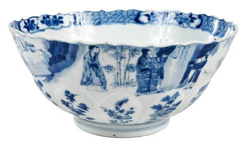 CHINESE UNDERGLAZE BLUE PORCELAIN
