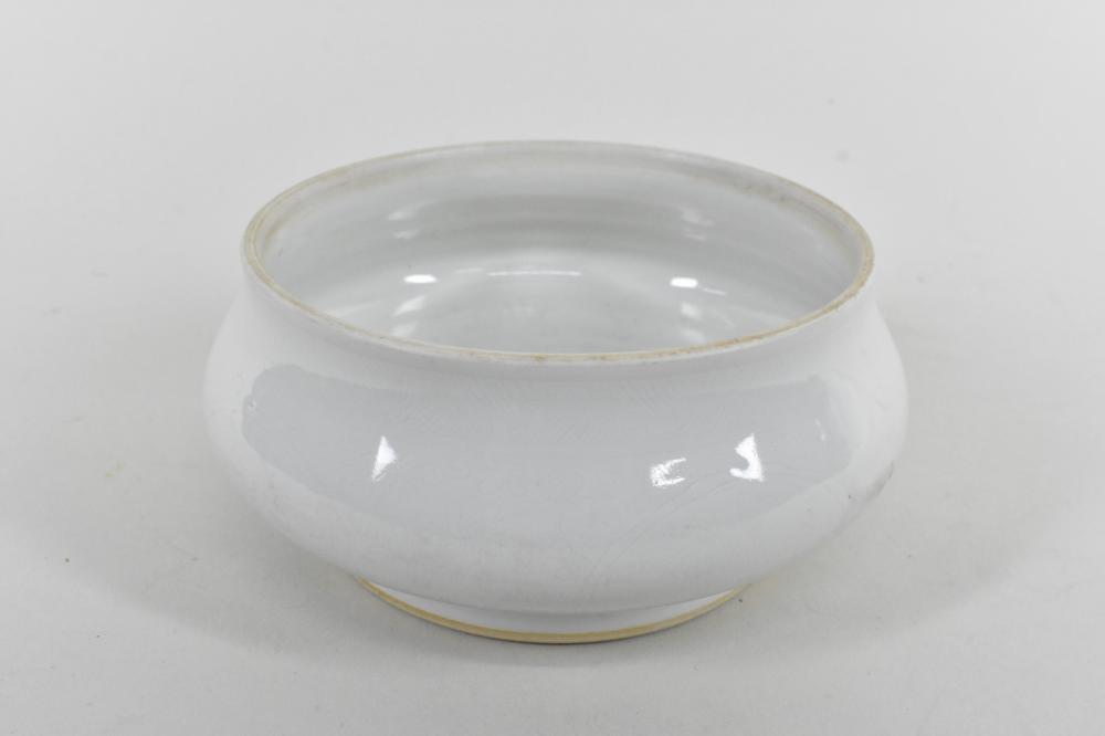 CHINESE WHITE GLAZED BOWL UNMARKED.