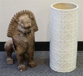 CHINESE WHITE GLAZED CERAMIC U