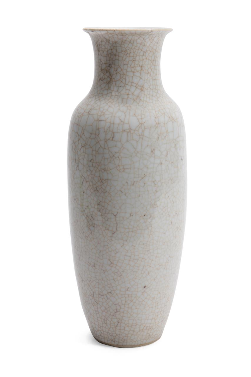 CHINESE WHITE GUAN STYLE BALUSTER