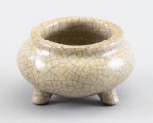 CHINESE WHITE GUAN WARE PORCEL