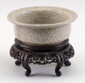 CHINESE WHITE GUAN WARE PORCEL