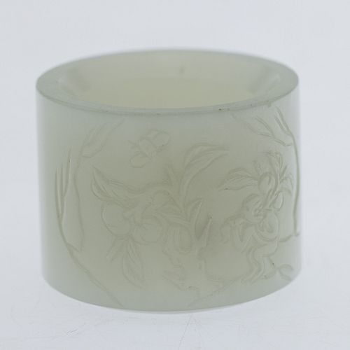 CHINESE WHITE JADE ARCHERS RING,