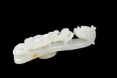 CHINESE WHITE JADE CARVED DRAG
