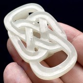CHINESE WHITE JADE ENDLESS KNO