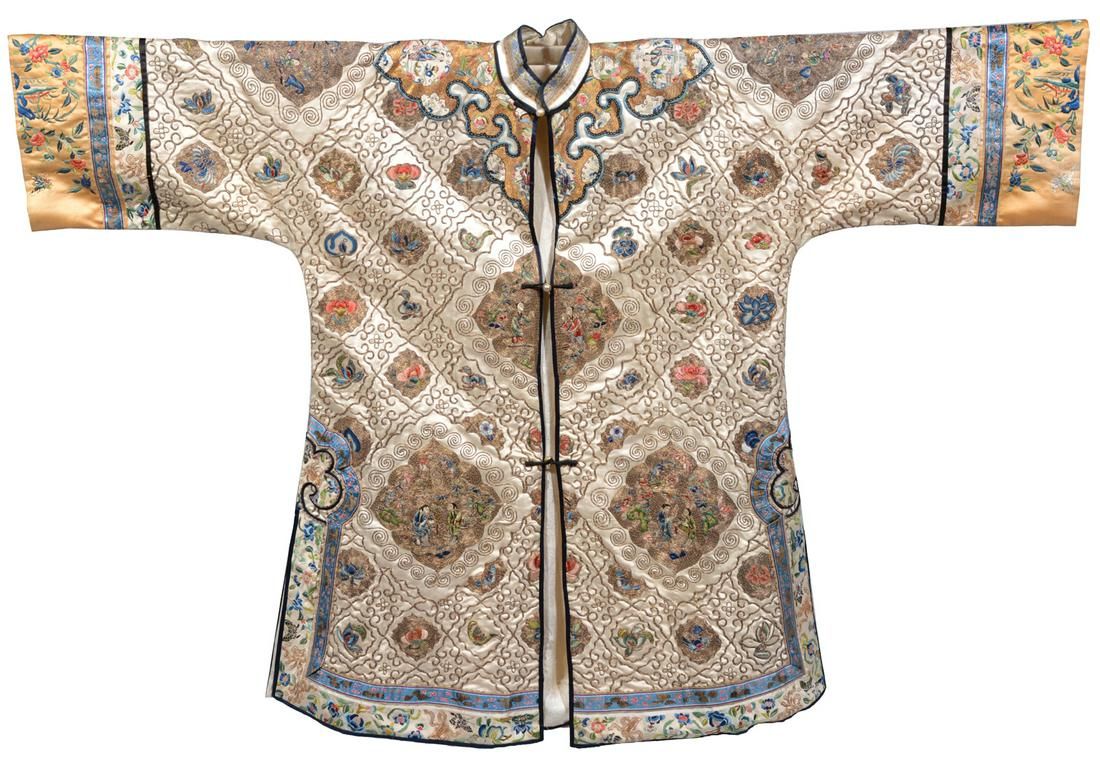 CHINESE WHITE SILK AND GOLD