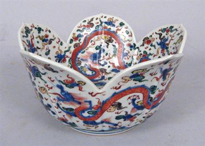 Chinese wucai enamel lotus form