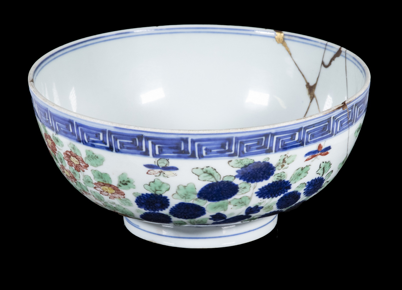 CHINESE WUCAI PORCELAIN BOWL Ming