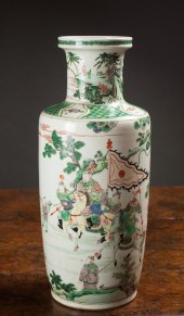 CHINESE WUCAI PORCELAIN VASE,