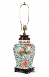 CHINESE WUCAI PORCELAIN VASECh