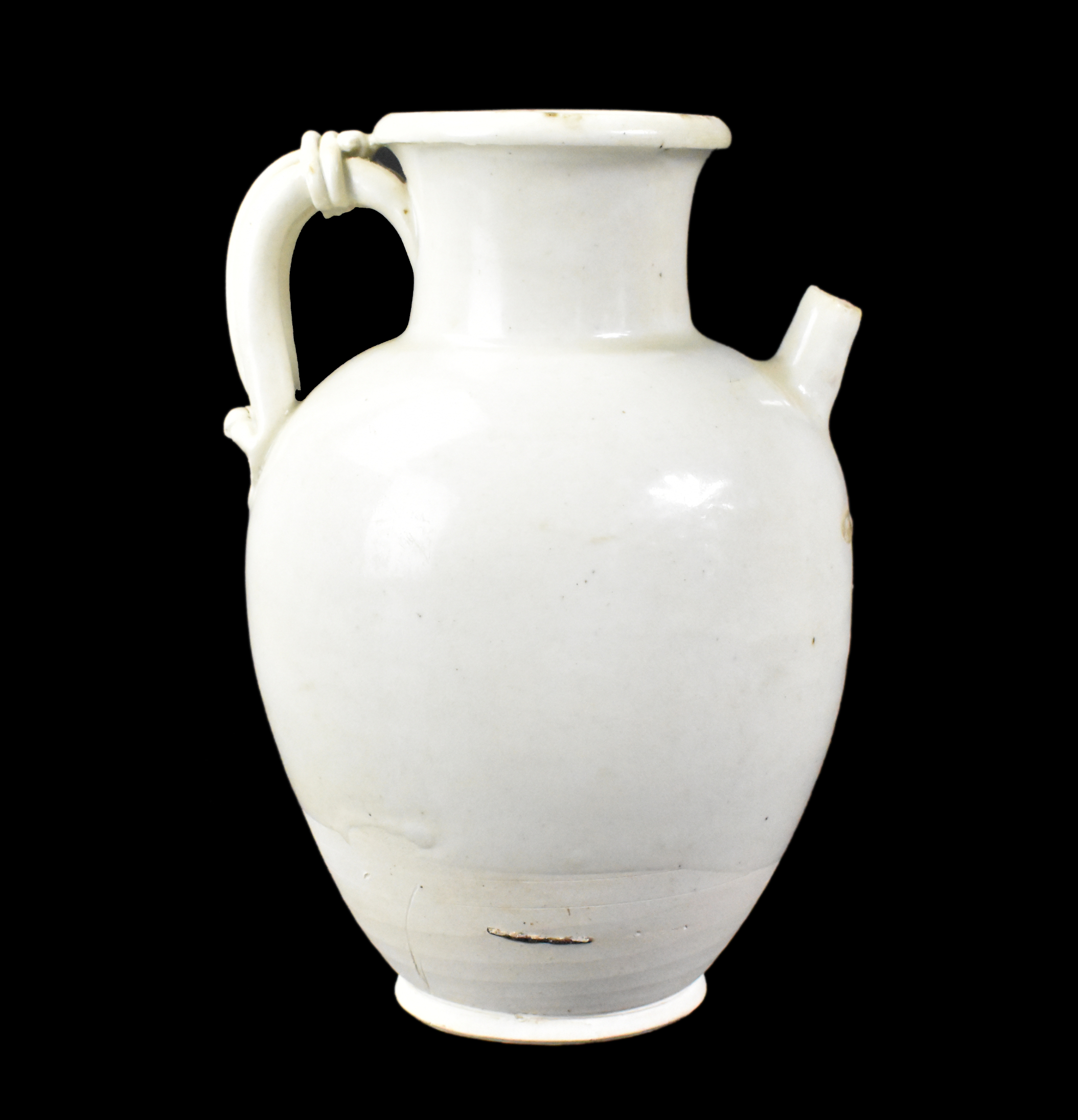 CHINESE XING WARE WHITE GLAZED