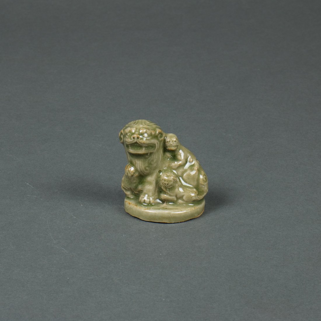 CHINESE YAOZHOU 'LION' FINIAL