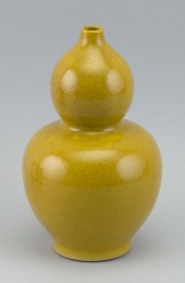 CHINESE YELLOW CRACKLEWARE GLA