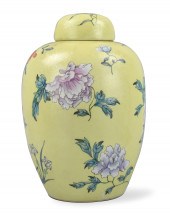 CHINESE YELLOW &FAMILLE ROSE C