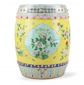 CHINESE YELLOW FAMILLE ROSE GA