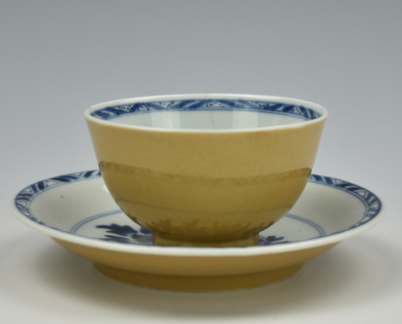 CHINESE YELLOW GLAZE B & W CUP