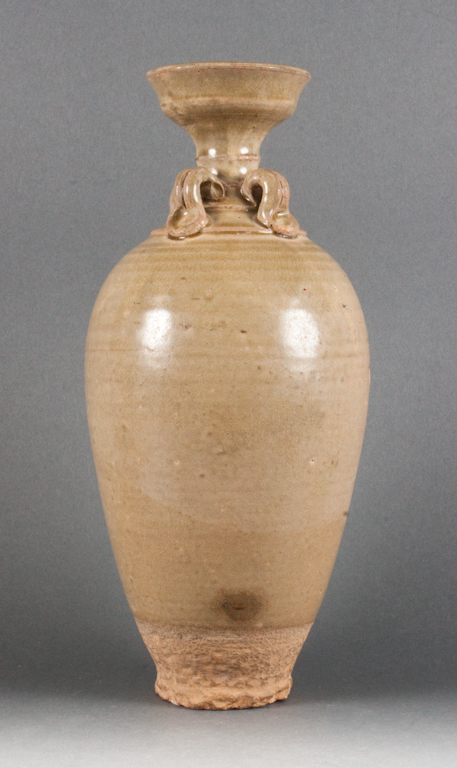 Chinese yellow-glazed earthenware